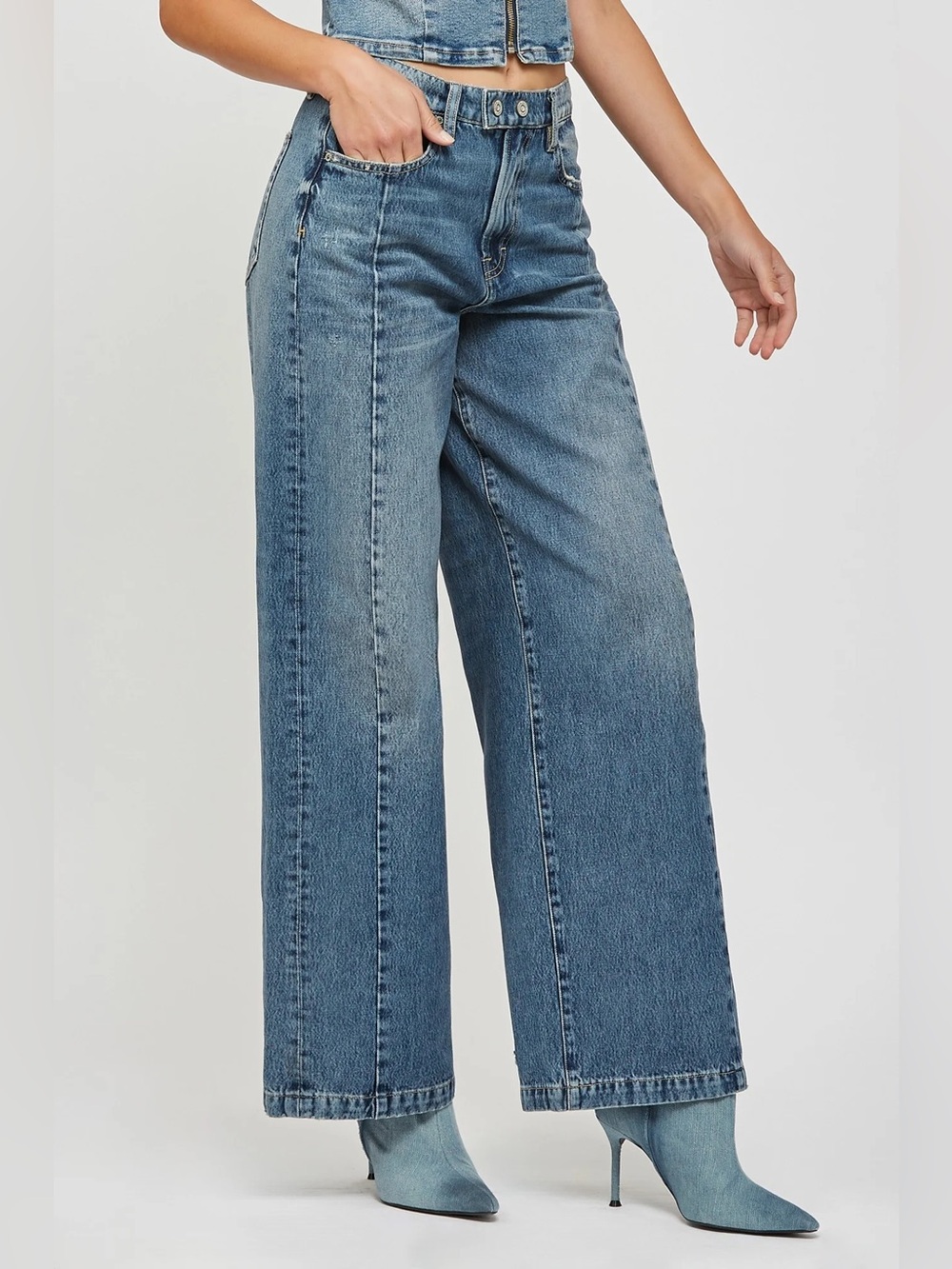 HIDDEN Nori High Rise Extra Wide Leg Medium Dark Wash Jeans